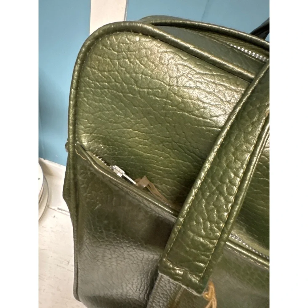 Samsonite vintage silhouette